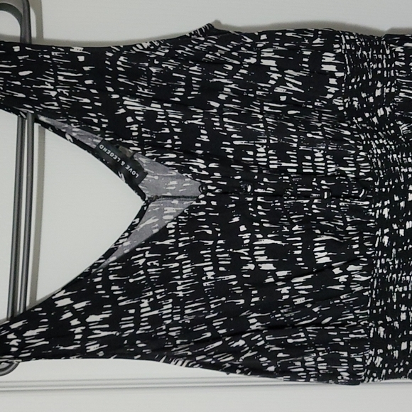 Love Legend jumpsuit - Picture 2 of 5